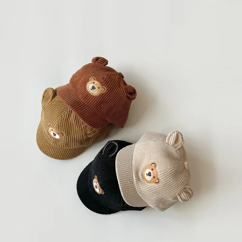 Gorro con orejas de oso en varios colores