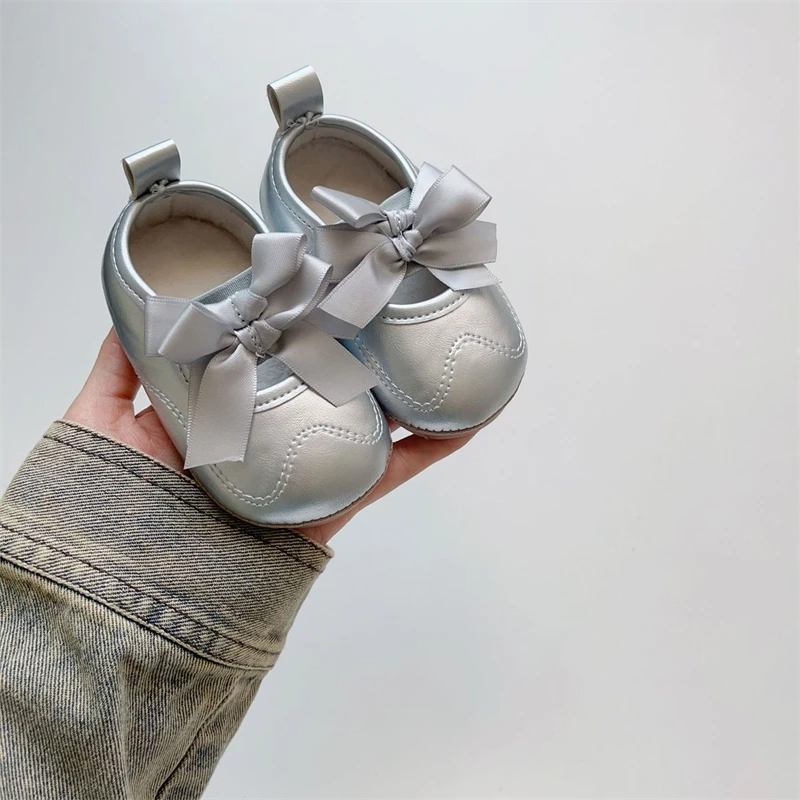 Zapatos primeros pasos antideslizantes princesa con lazo de felpa - imagen 4