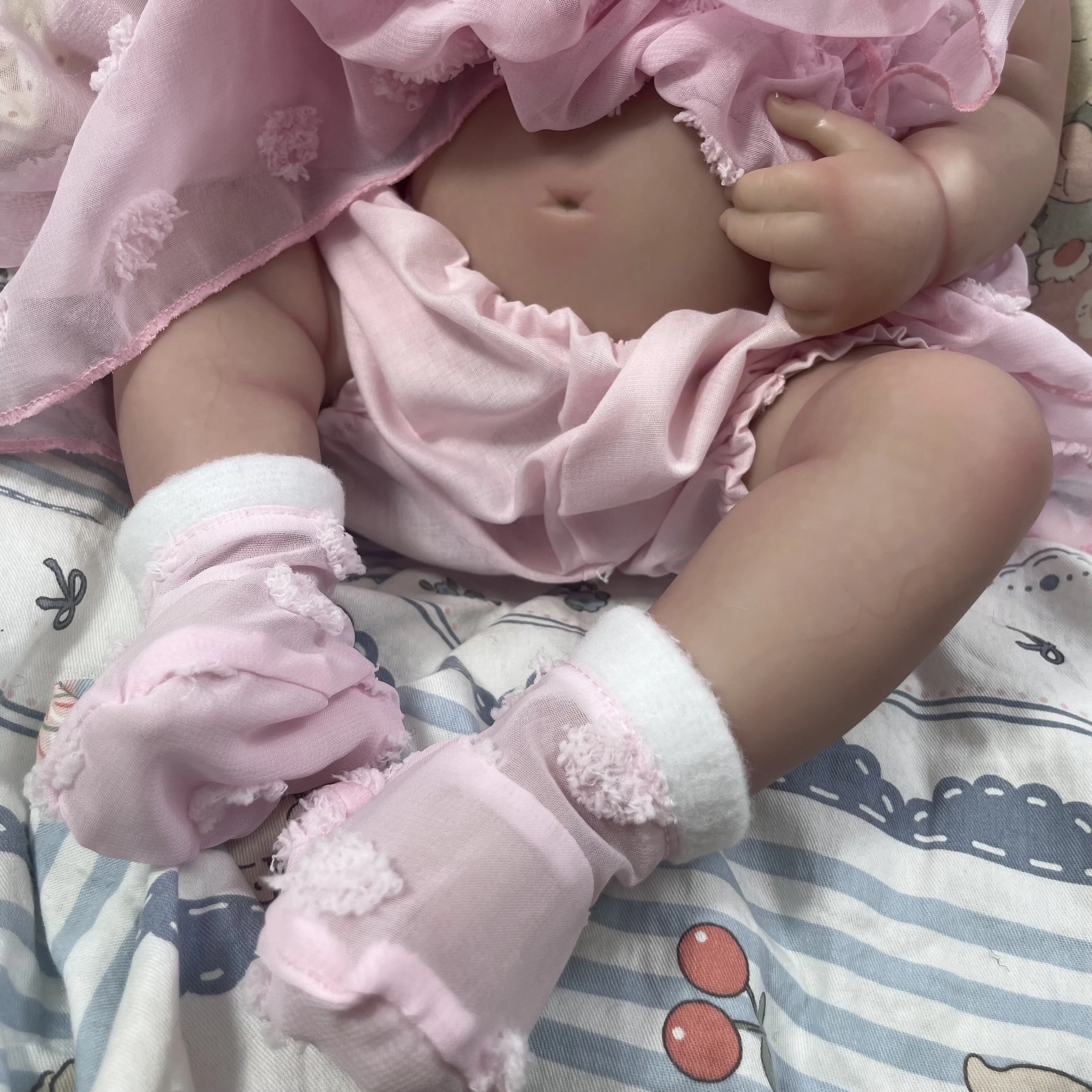 Muñeca reborn lavable de vinilo silicona con piel 3D realista - imagen 3