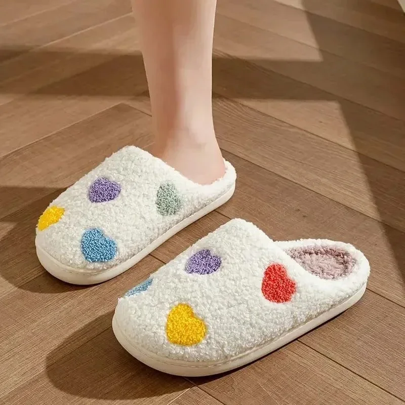 Zapatillas de casa cálidas con suela blanda