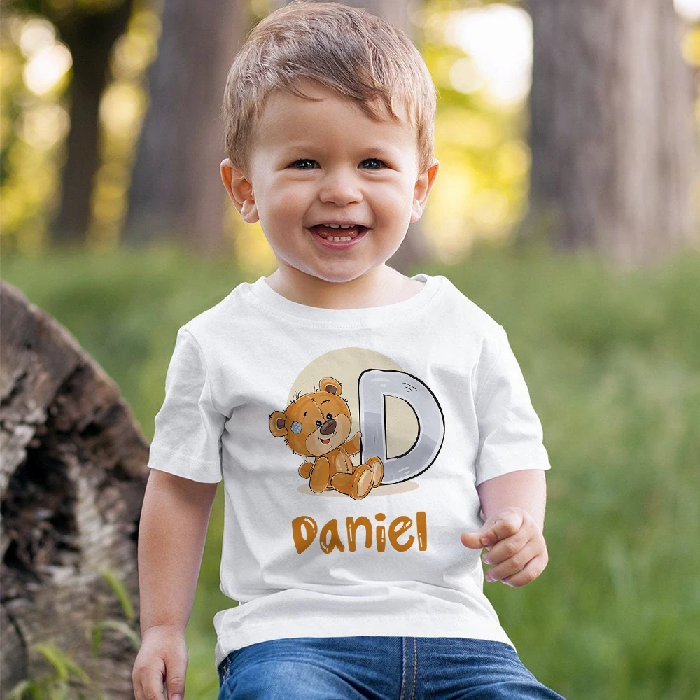 Camiseta personalizada de cumpleaños para niños con inicial - imagen 2