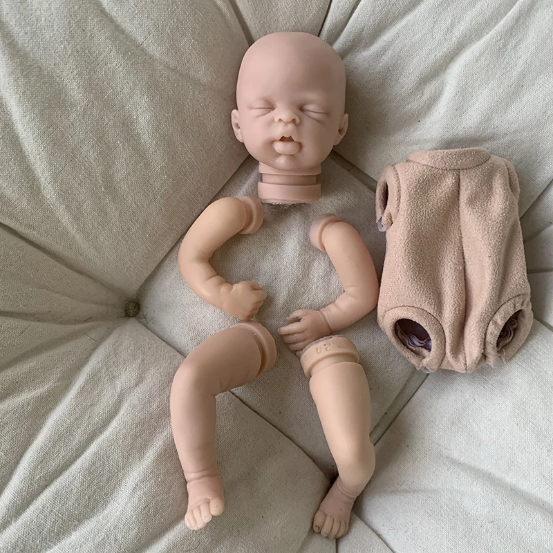 Ejemplo de muñeca terminada (estilo reborn)