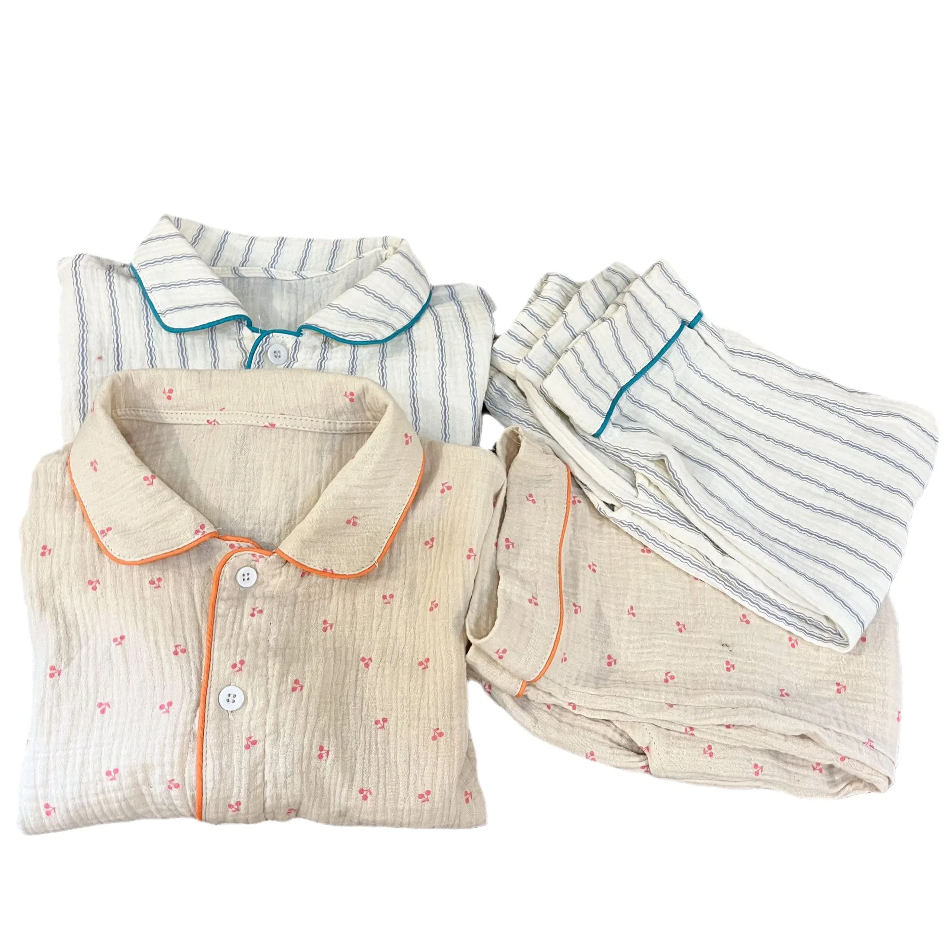 Pijama niño manga larga con estampado cereza a rayas - imagen 3