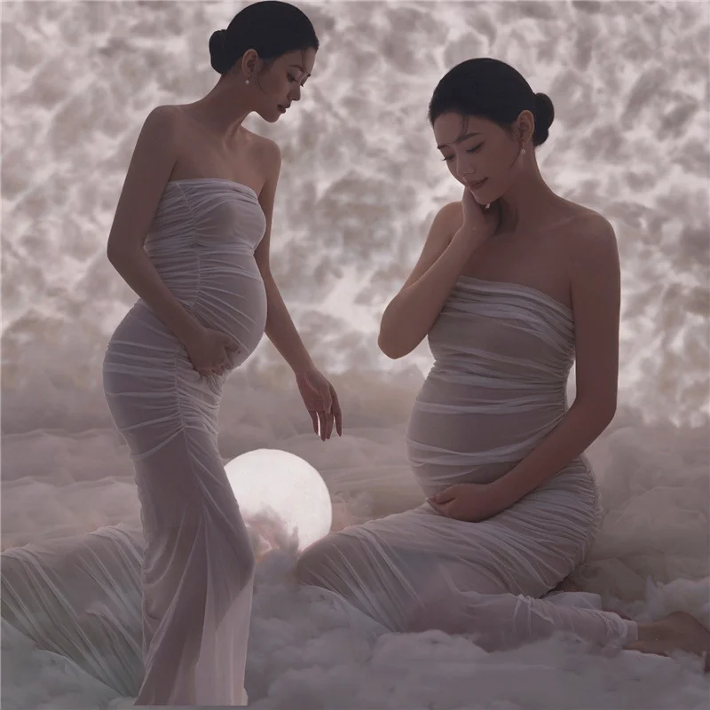 Vestido de maternidad blanco con hombros descubiertos para fotos - imagen 3