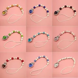 Cadena para chupete con clip de pedrería y perla cristal