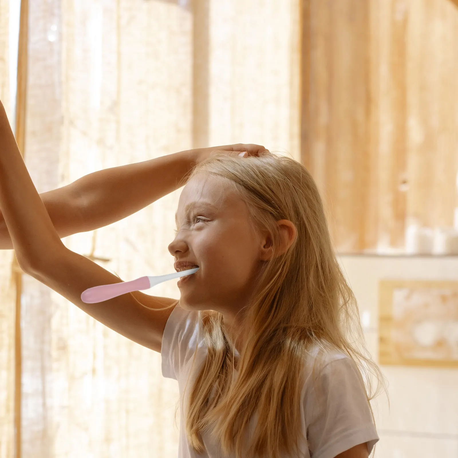 Cepillo dental infantil en forma de U, cerdas suaves - imagen 2
