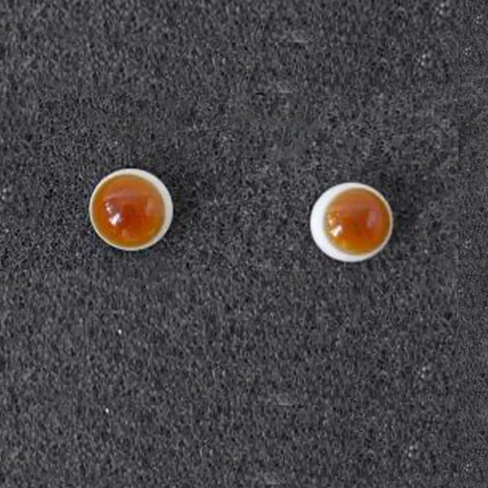 Detalle de ojos para montaje en manualidades
