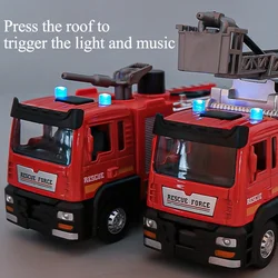 Camión de bomberos con rociador de agua y música para niños