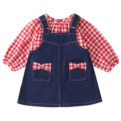 Vestido vaquero con lazo y top a cuadros para niña