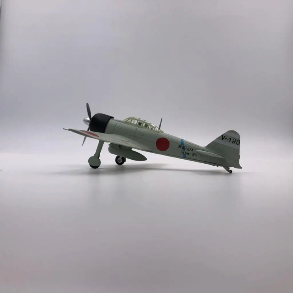 Modelo de avión de combate de metal con acabado realista - imagen 2