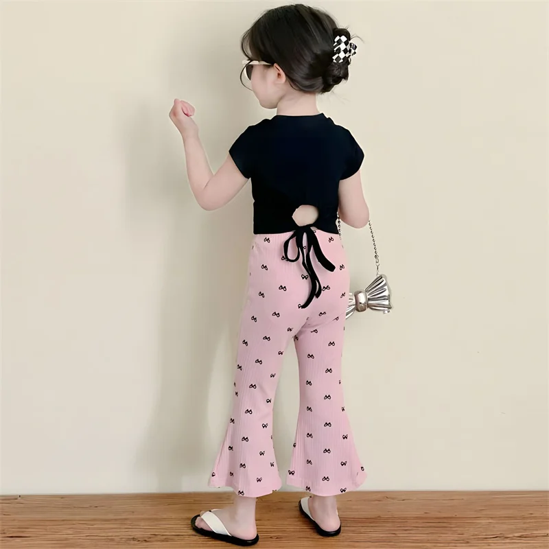 Traje dulce para niña con lazo