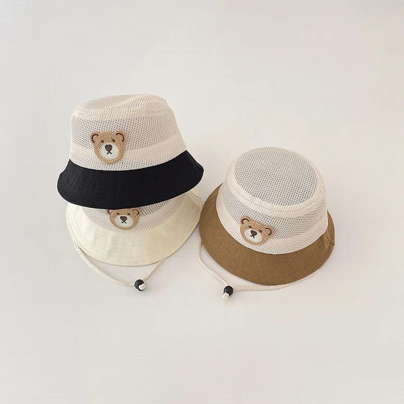 Sombrero infantil con lazo ajustable en diferentes colores