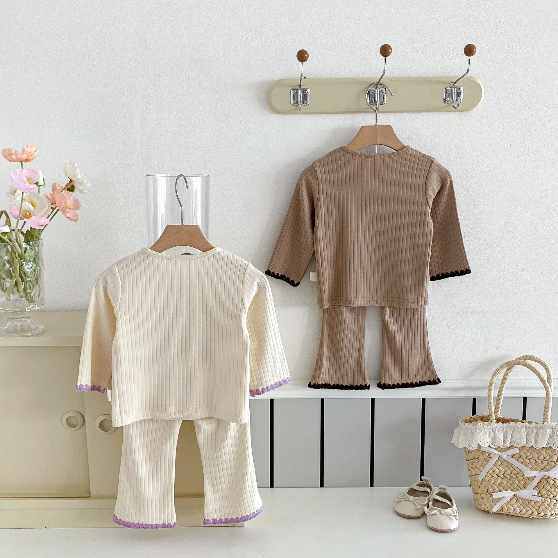 Conjunto niña manga larga con lazo y pantalón primavera-otoño - imagen 3
