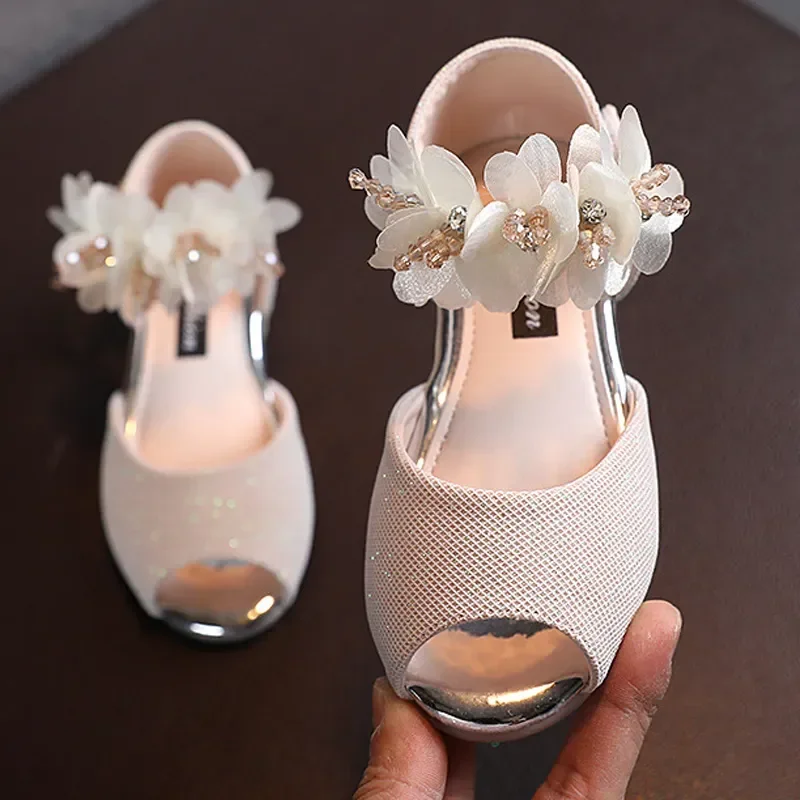 Sandalias infantiles para niñas de princesa con flores y pedrería - imagen 3