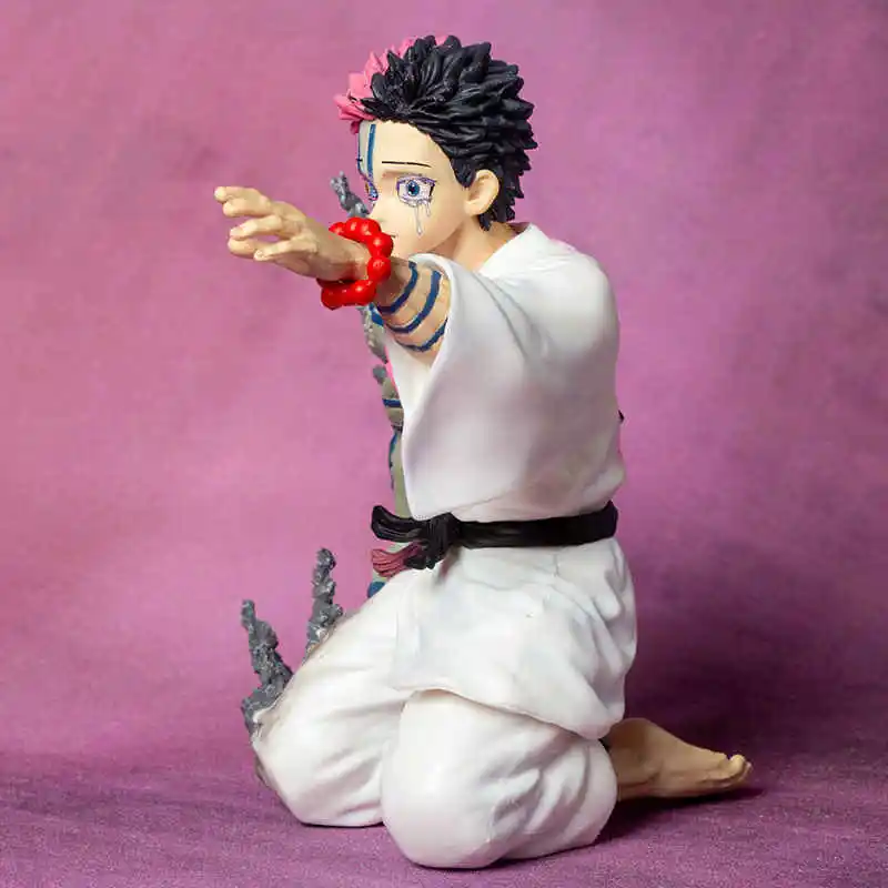 Detalle de la figura en PVC