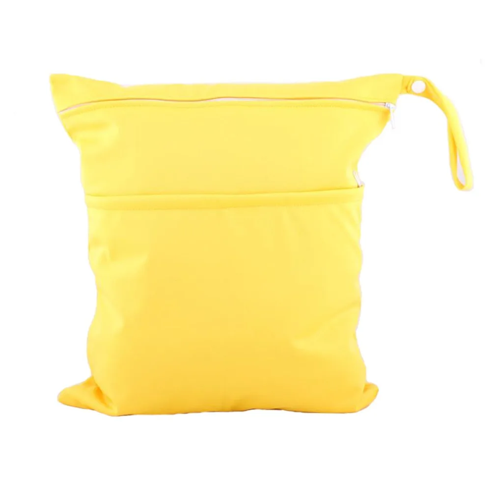 Bolsa abierta mostrando interiores