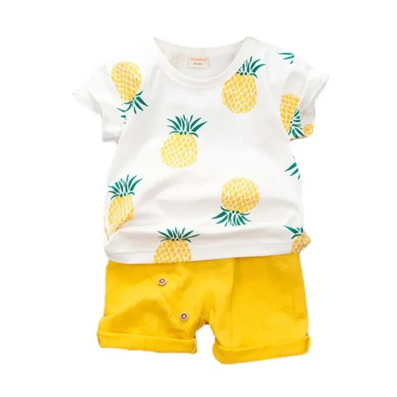 Conjunto de verano para niña en algodón con camiseta y pantalones cortos - imagen 4