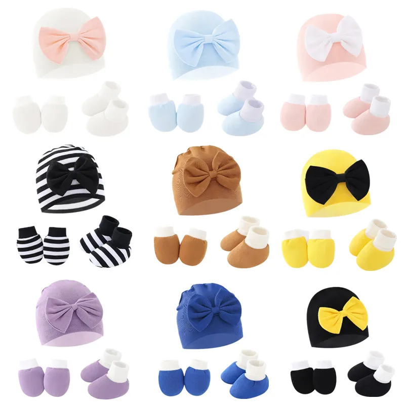Pack para bebé: gorro, guantes y calcetines - imagen 4