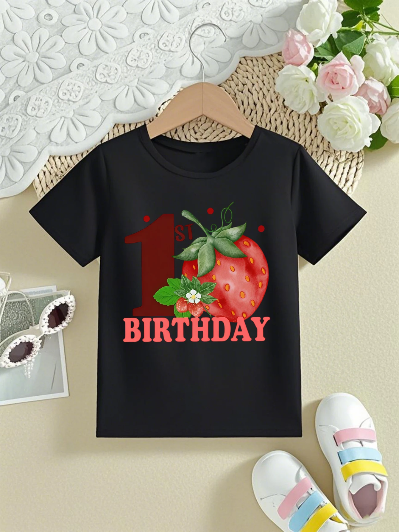 Camiseta niña Lucky Clover con estampado corazón rosa - imagen 2