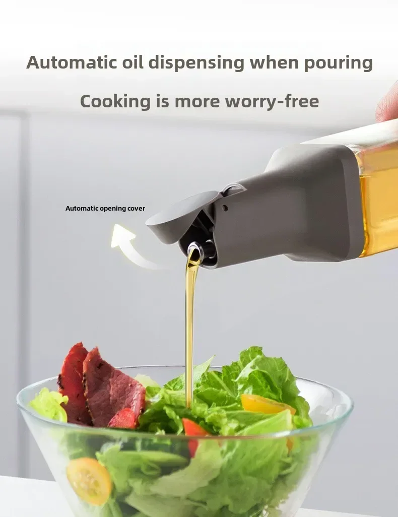 Botella de almacenamiento de condimentos líquidos en cocina moderna