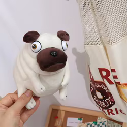Peluche de pug gordo elfo suave y reconfortante para habitación