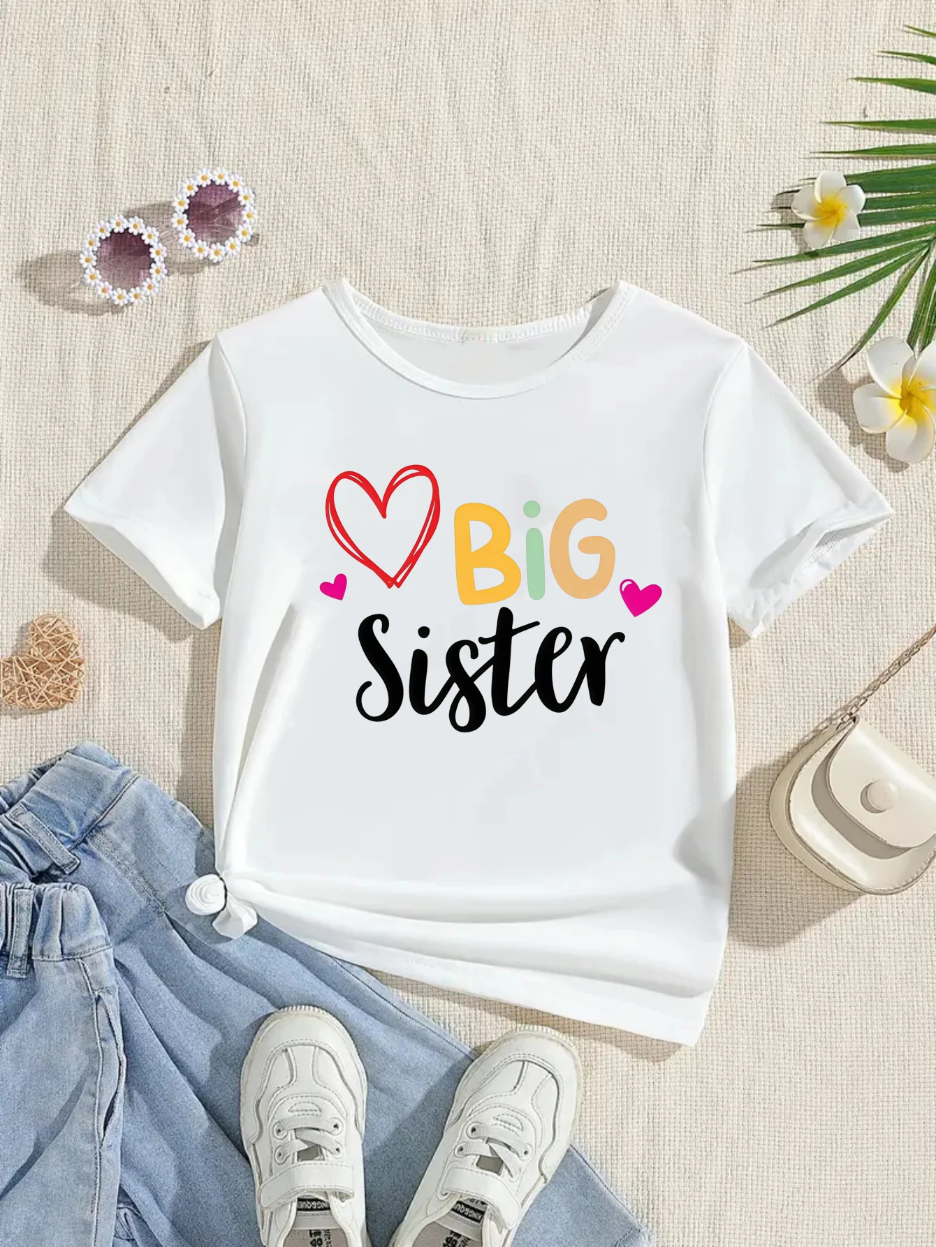 Camiseta niña con estampado corazones hermanas mayor y pequeña - imagen 5
