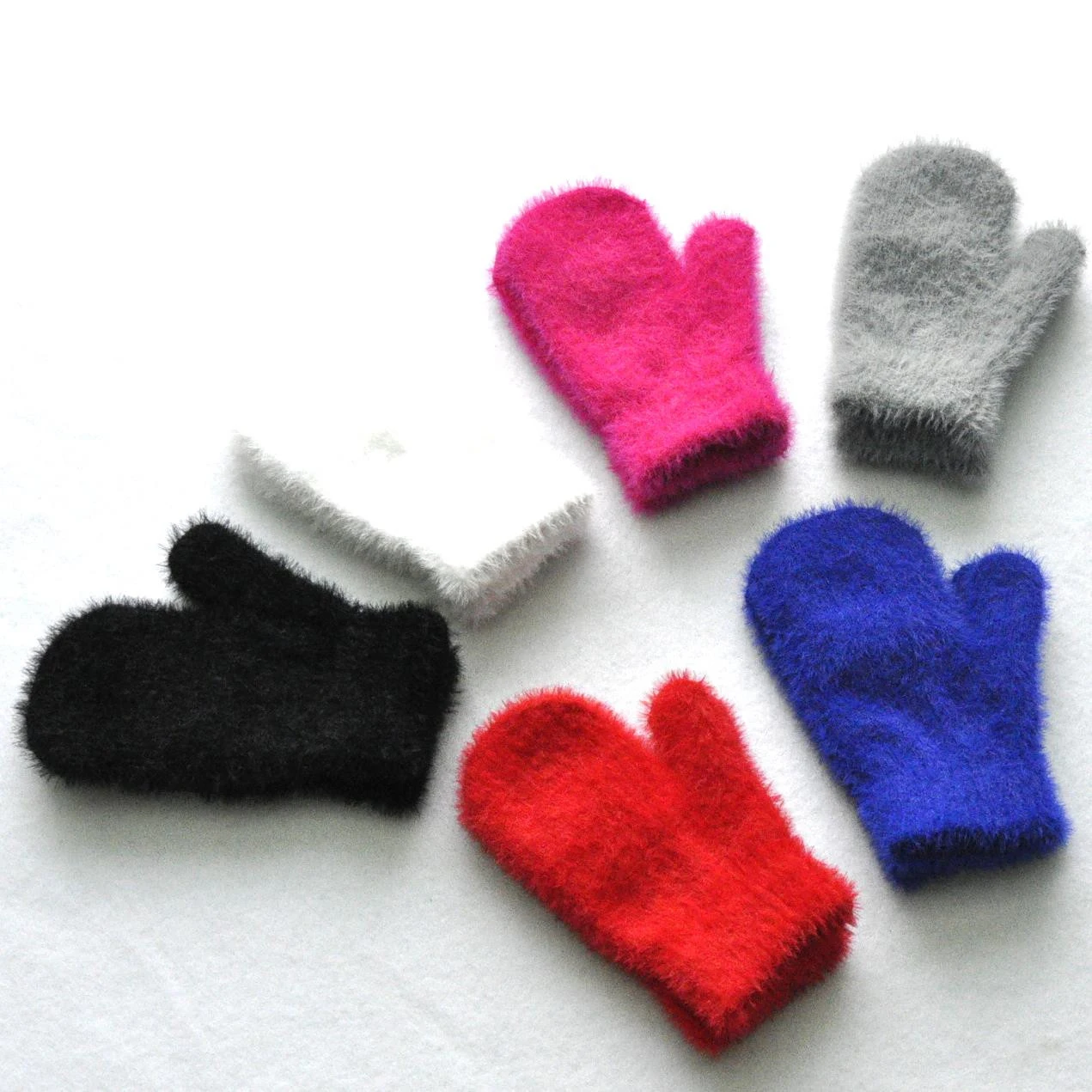 Manoplas de invierno imitación marta para bebé - imagen 4