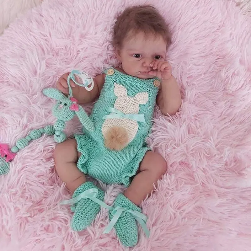 Muñeca Reborn terminada con ropa