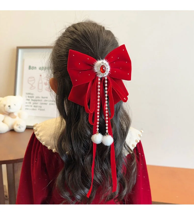 Pinza junto a otros accesorios Hanfu