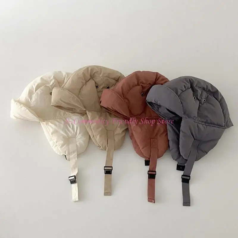 Combinación del gorro con ropa de invierno