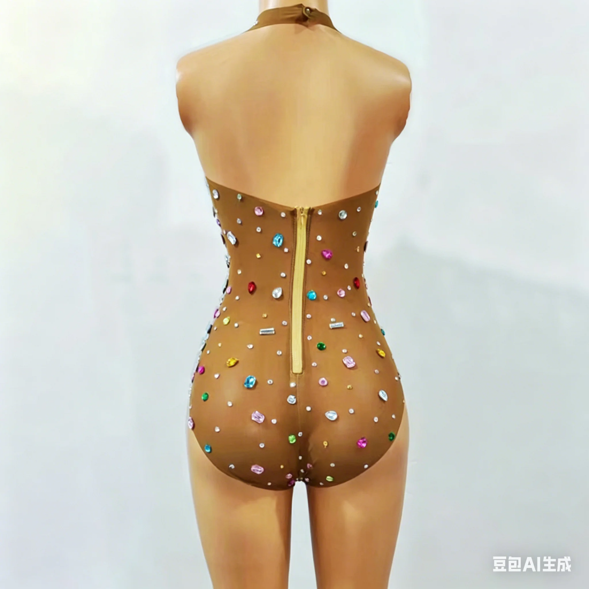 Body premamá elástico con pedrería y detalles tipo diamantes - imagen 3