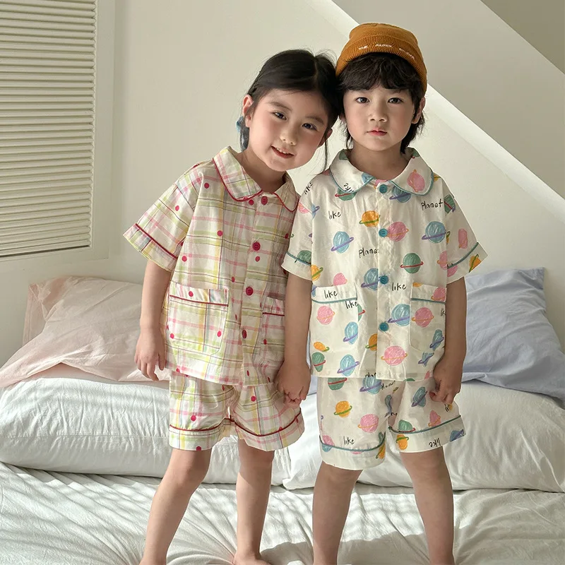 Pijama infantil verano estampado planetario para niños - imagen 2