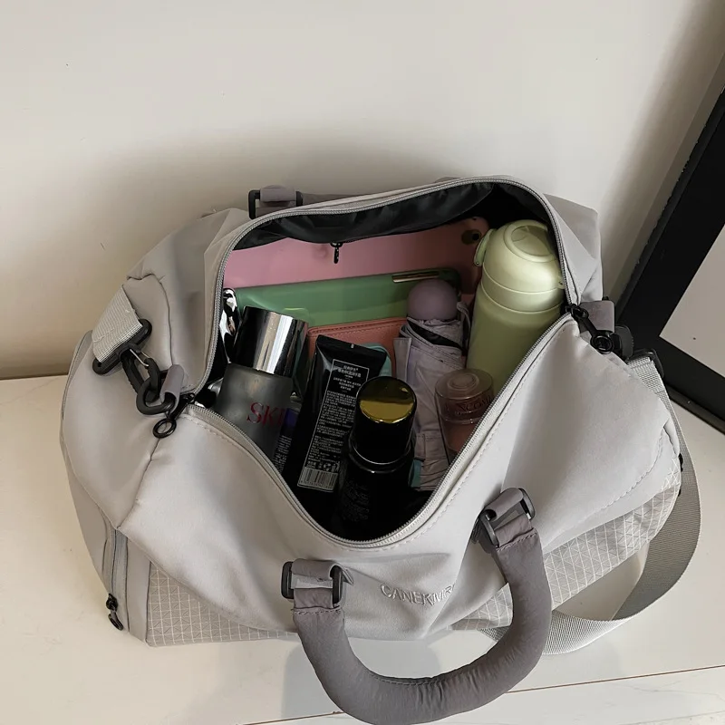 Bolsa de pañales gran capacidad para viajes cortos y gimnasio - imagen 2