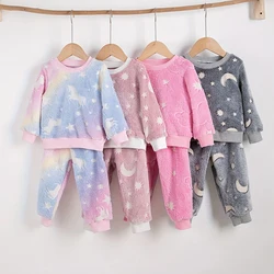 Conjunto pijama cálido de felpa para bebé – Noche cómoda