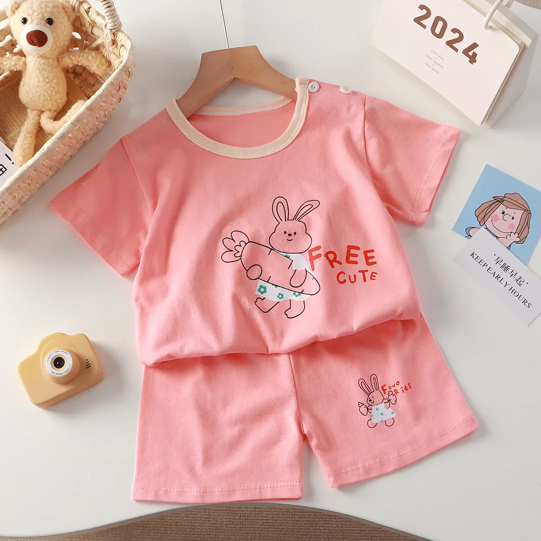 Conjunto de verano para bebé con camiseta y pantalón corto - imagen 3