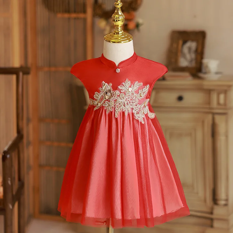 Vestido verano niña rojo con bordado floral transpirable - imagen 2