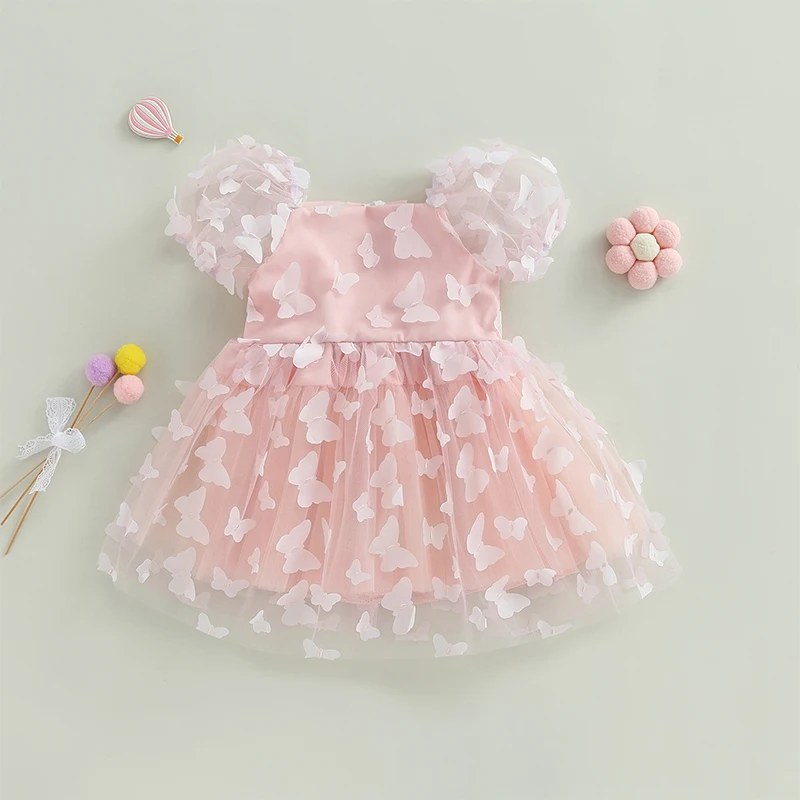 Vestido infantil con tul y detalles 3D