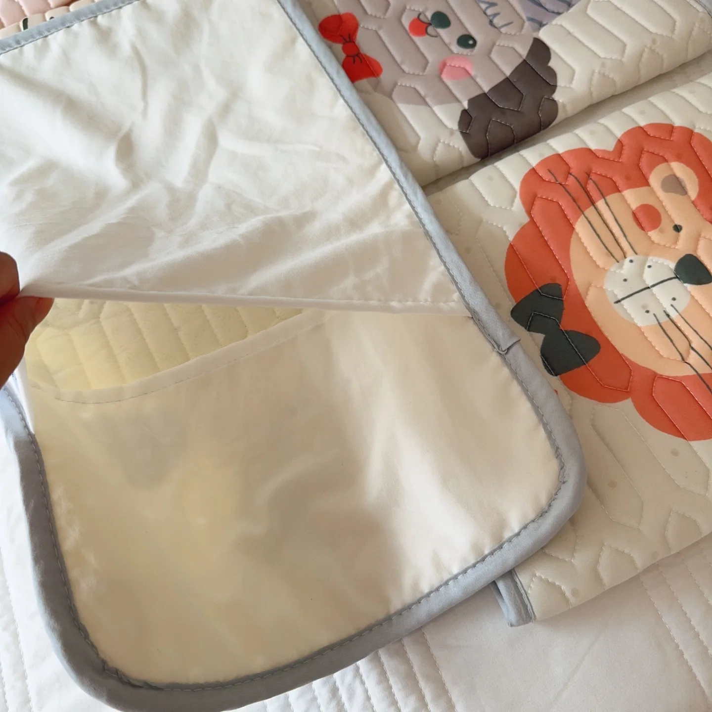 Funda de almohada látex-seda con dibujos animados para bebé - imagen 5