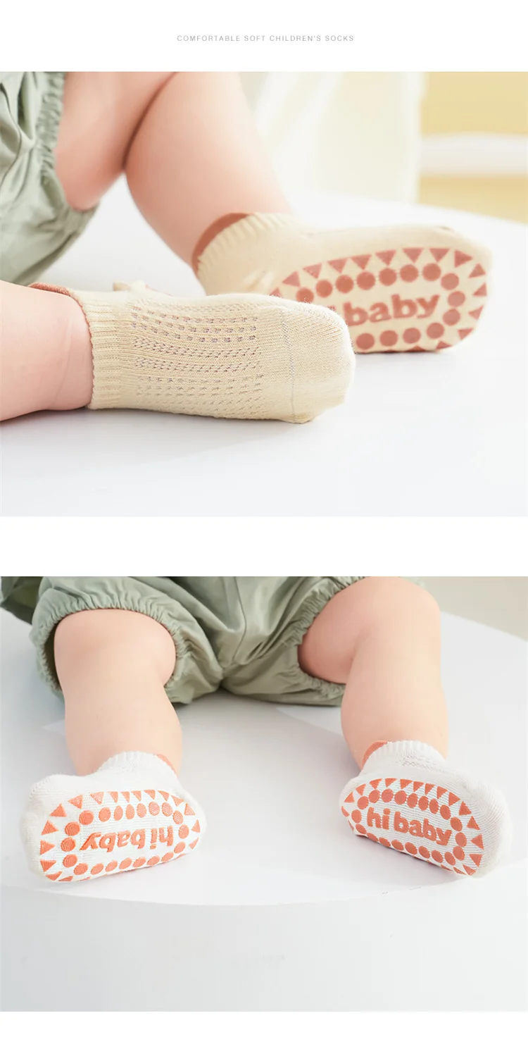 Calcetines de verano para bebé con detalle de malla transpirable
