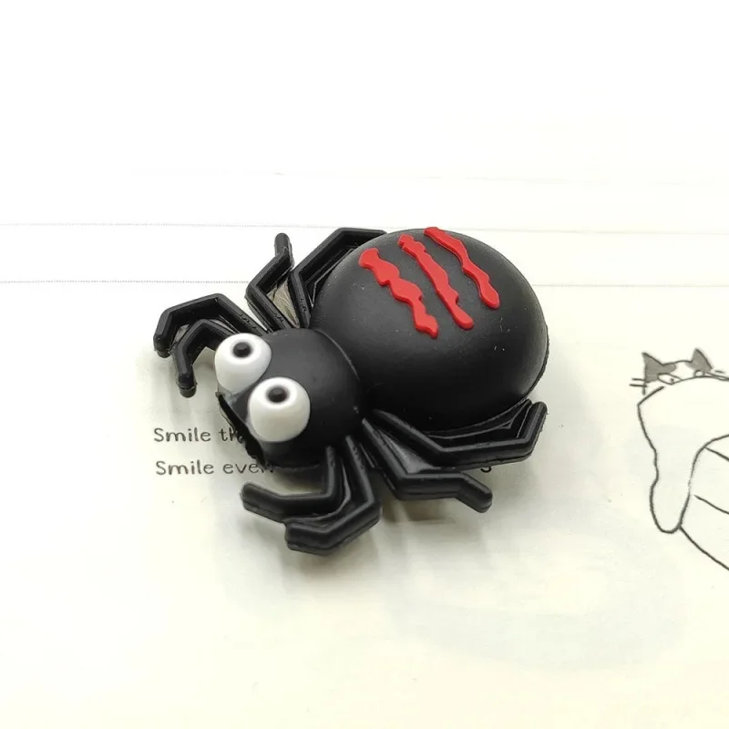 Protector de cable de dibujos animados para USB y auriculares - imagen 3