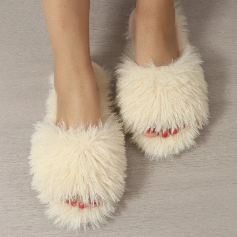 Pantuflas acolchadas para niña – Piel sintética suave y cálida para invierno - imagen 3