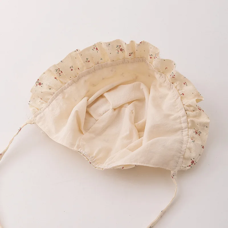 Sombrero de sol de encaje para niñas con protección auditiva y visera