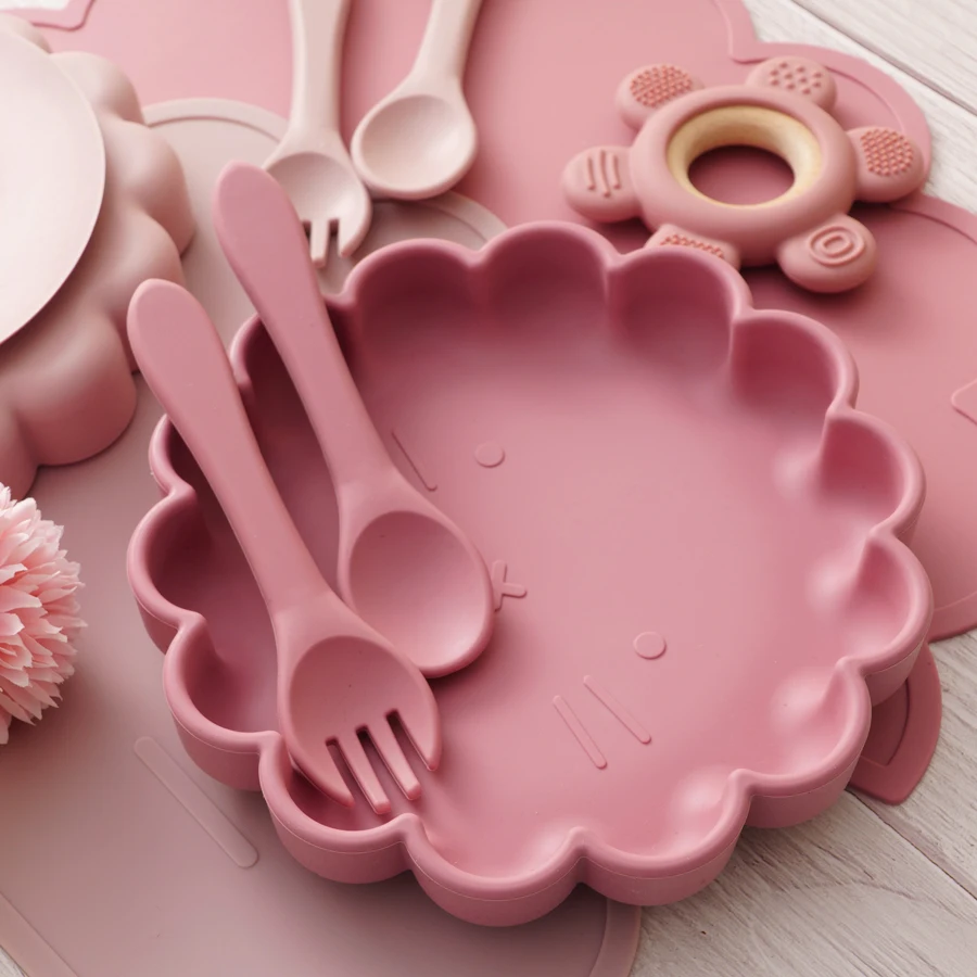 Vajilla de silicona para bebé sin BPA con tapete ergonómico