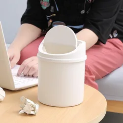 Papelera de escritorio pequeña con tapa cilíndrica para dormitorio