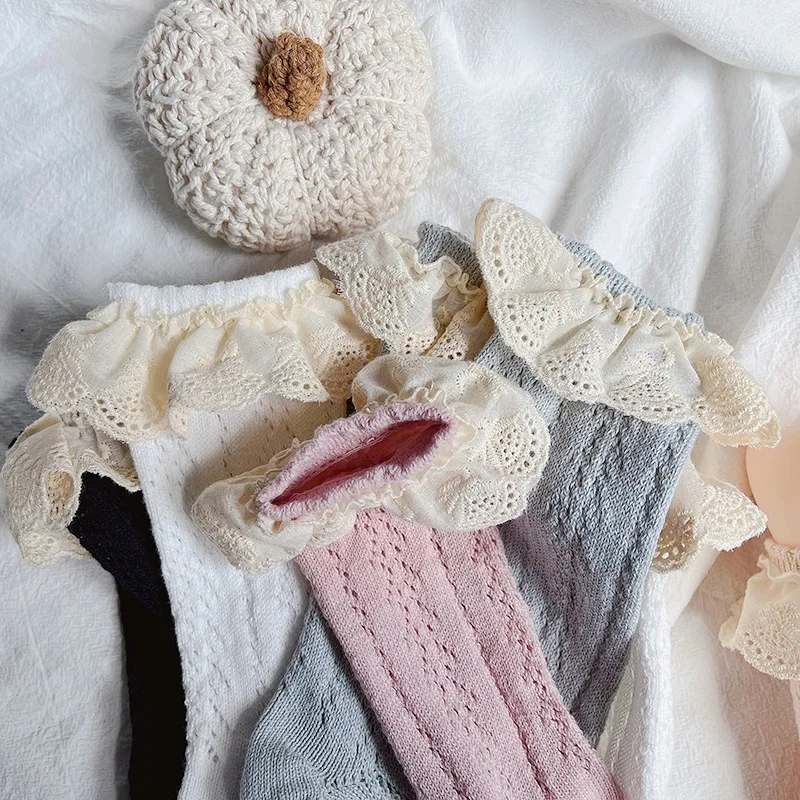 Calcetines largos con volantes para niña – Algodón suave con encaje floral - imagen 5