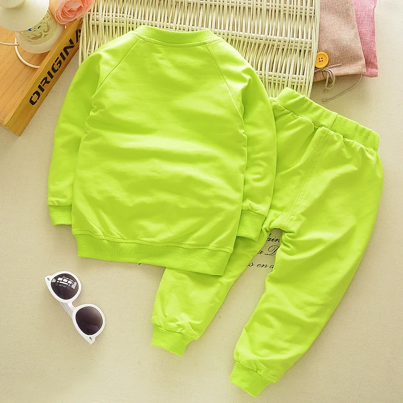 Conjunto chándal infantil otoño – Camiseta y pants de punto - imagen 4