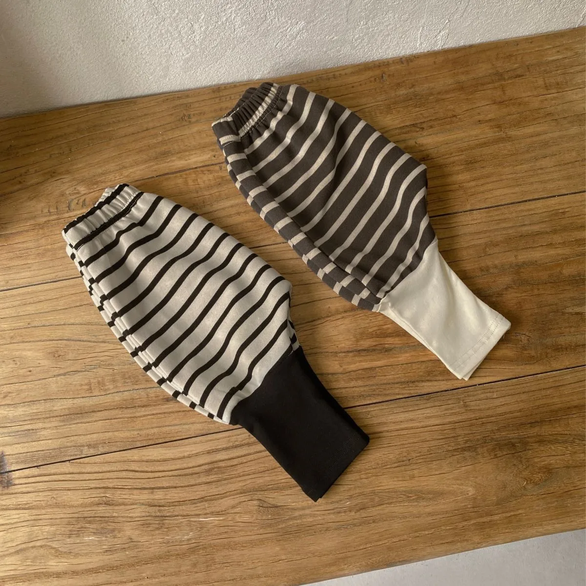 Conjunto de punto de algodón rayado para bebé niño - imagen 5