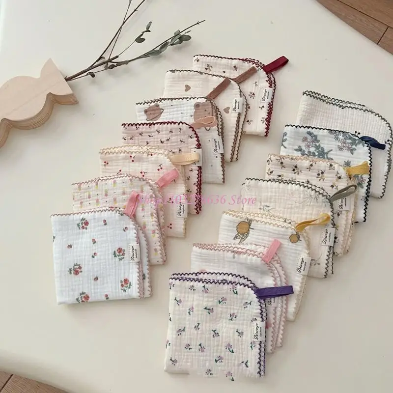 Toalla absorbente floral para baño y viaje de bebé