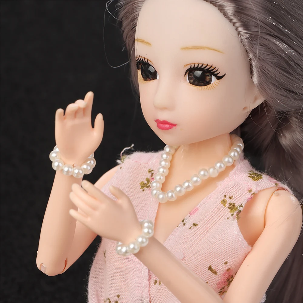 Collares de perlas para muñecas con pendientes y pulsera asortidos