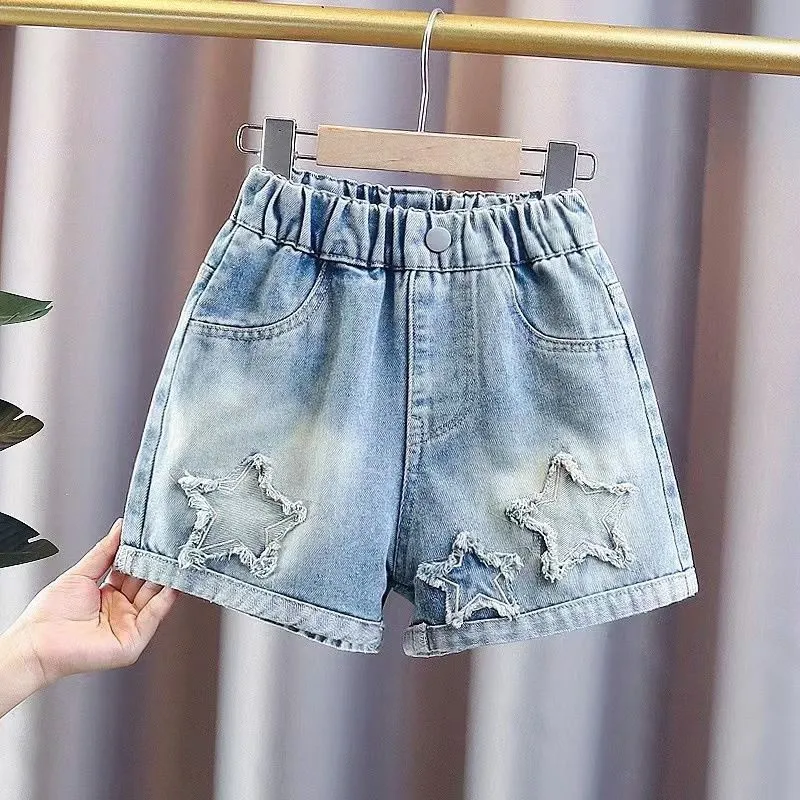 Pantalones cortos vaqueros con bordados para niña, sueltos